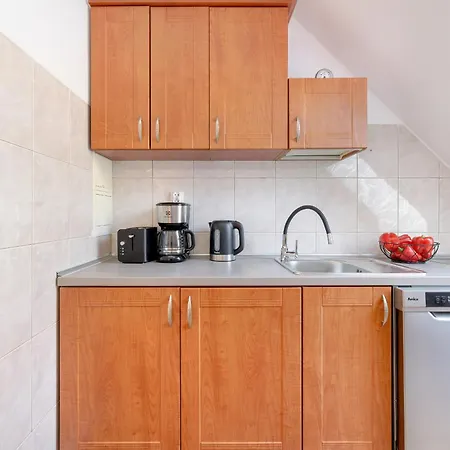 Elegant Two-story Turystyczna In With Balcony By Renters Appartement Miedzyzdroje