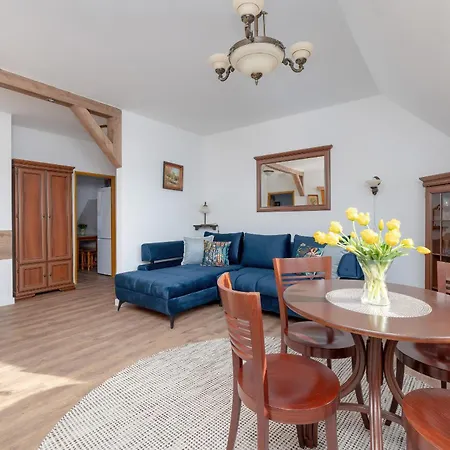 Elegant Two-story Turystyczna In With Balcony By Renters Appartement *